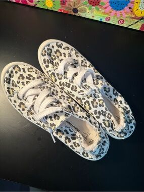 Time and Tru Beige and Black Leopard Slip-On Sneakers